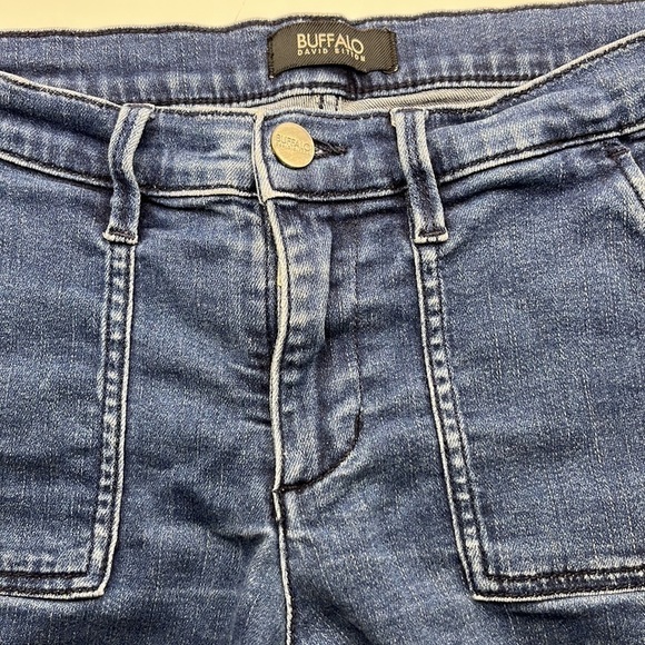 Buffalo David Bitton Faith Roll Shorts Mid Rise Size 28 - Picture 15 of 16